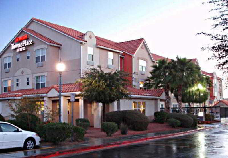 Towneplace Suites Phoenix North Exterior photo